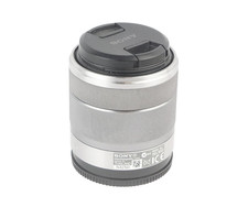Sony Alpha SEL1855 18-55mm F/3.5-5.6 E-Mount OSS Objektiv silber