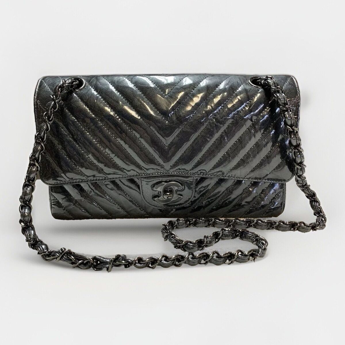 CHANEL Patent Crumpled Calfskin So Black Metallic Chevron CHANEL Patent Crumpled Calfskin So Black Metallic Chevron