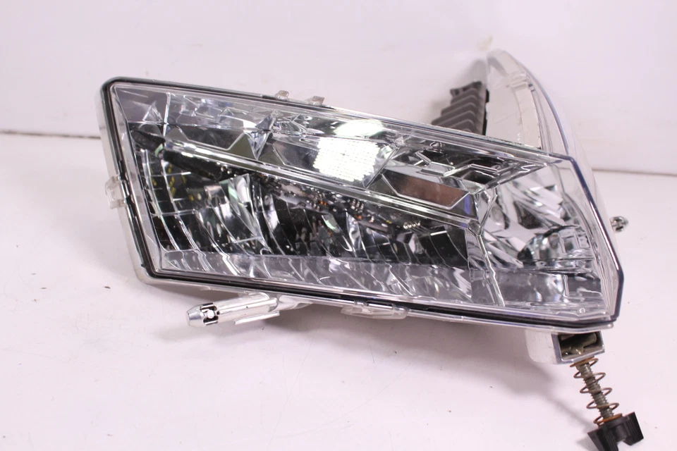 Polaris RMK 850 2019 faros/luz principal 2413615 Foto 2 de 4