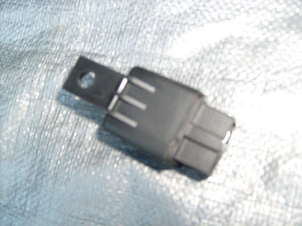 Relé Tigershark Monte Carlo 770 DAYTONA NOVO 3008-297 640 BOMBA DE PORÃO 640 1000 - Imagem 3 de 3