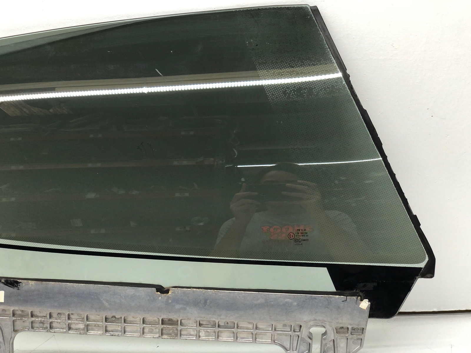 2010-2020 ASTON MARTIN RAPIDE REAR RIGHT DOOR GLASS WINDOW ONLY OEM