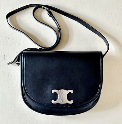 CELINE HOMME Triomphe Medium Black Leather Messenger Bag/Purse-New W/ Dust Bag