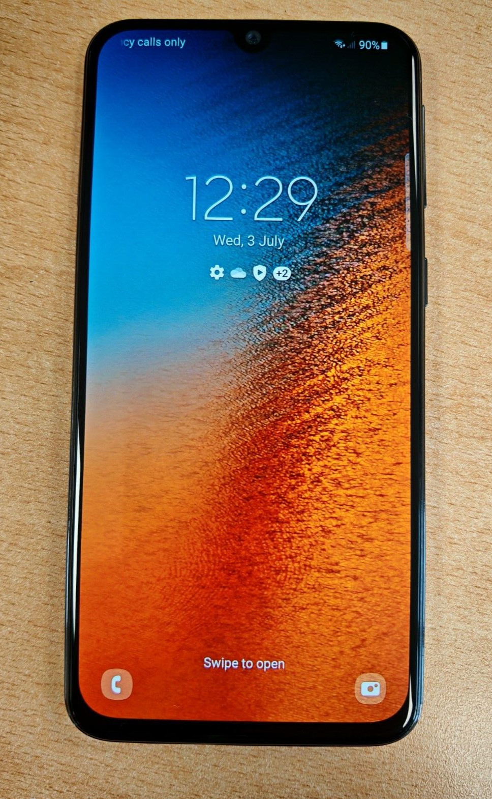 Samsung Galaxy A40 - 64GB - Black (Unlocked) (Dual SIM)
