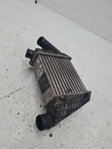 AUDI A4 Avant 8ED, B7 Ladeluftkühler 8E0145806C 1.90 Diesel 2004 33281099