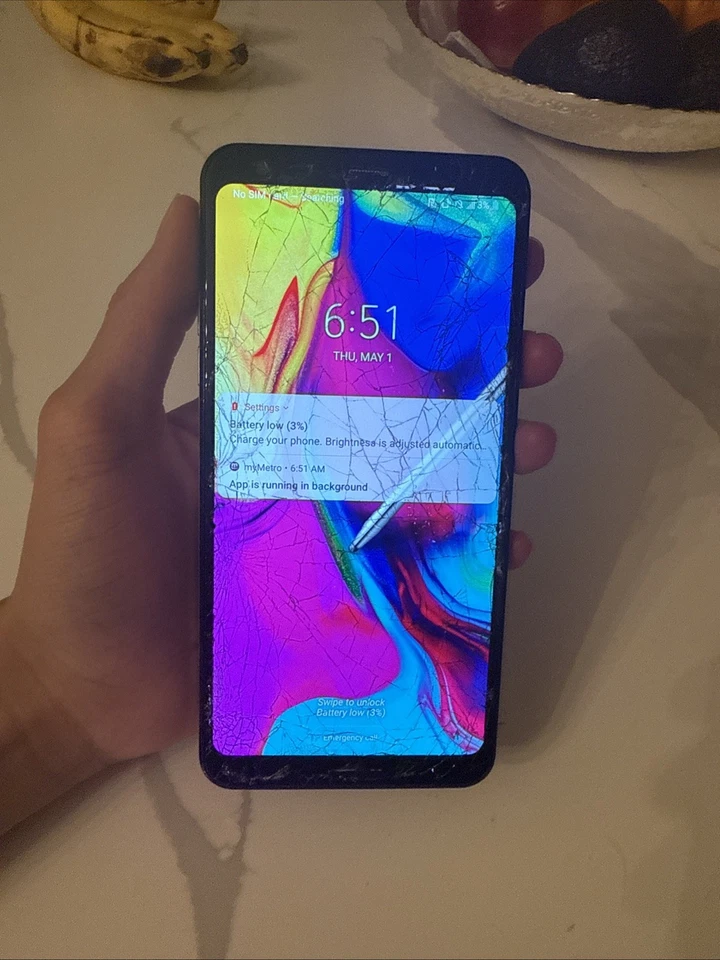 LG Stylo 5 LM-Q720QMS 32GB Bloqueado para Metro Mau Estado Branco Leia Desc - Imagem 3 de 4