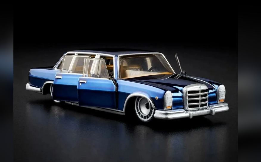 Hot Wheels Collectors RLC Exclusive 1964 Mercedes-Benz 600 (HWF12