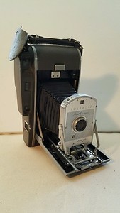 polaroid land camera 160