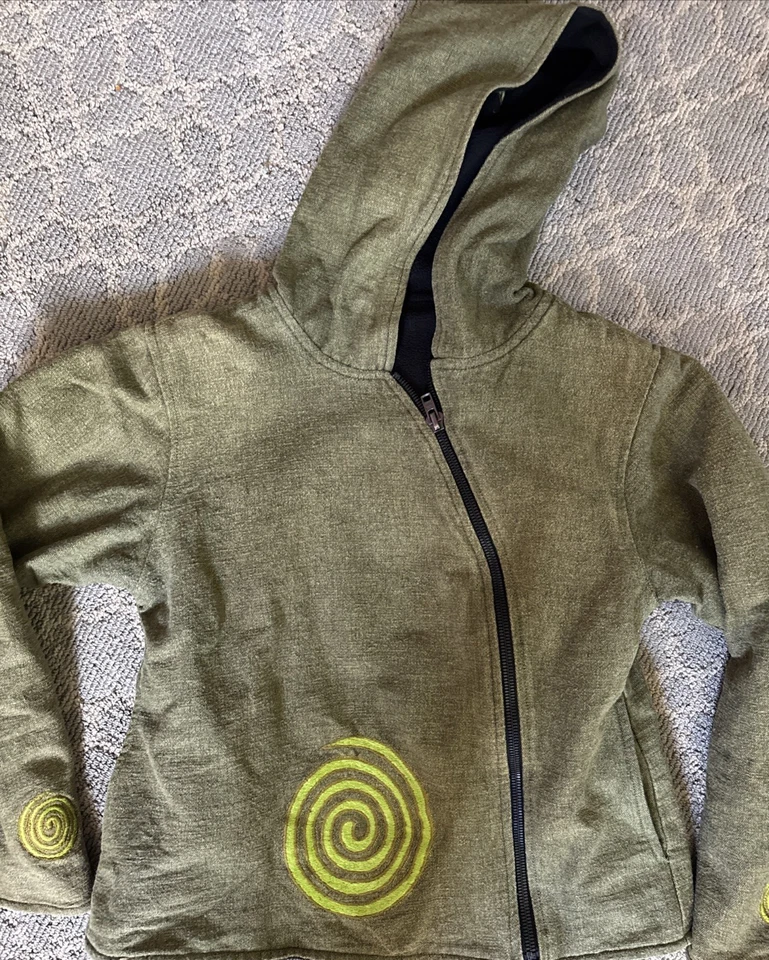 Women’s Green Fleece Lined Jacket Made In Nepal - Image 2 of 4