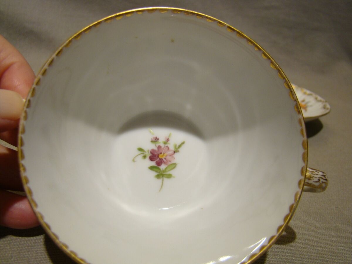 Pair of Richard Klemm Porcelain Dresden Flowers Soup Cups Pair of Richard Klemm Porcelain Dresden Flowers Soup Cups
