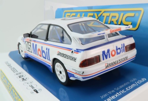 Scalextric C4505 Ford Sierra Cosworth RS500 Peter Brock Bathurst 1989 AU 1:32 - Picture 4 of 5