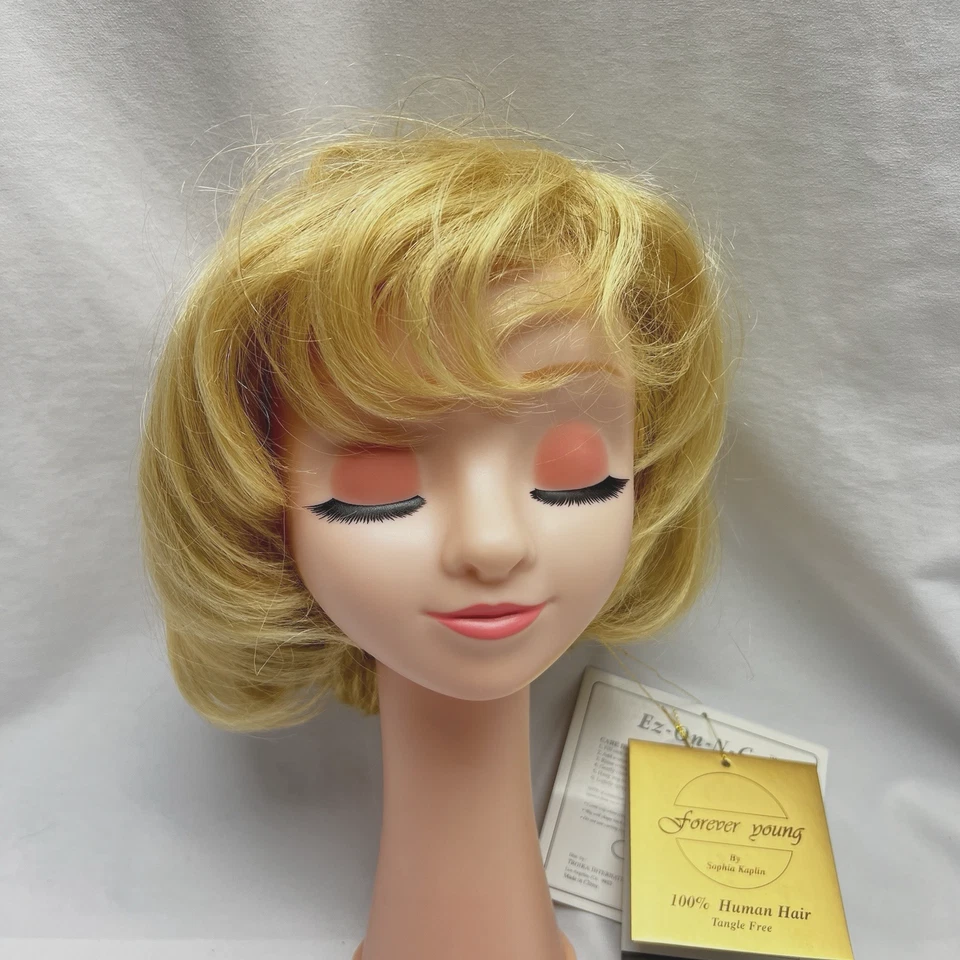 Peluca de cabello humano castaño rubia Forever Young con flequillo peluca bob corta encaje completo Foto 3 de 4