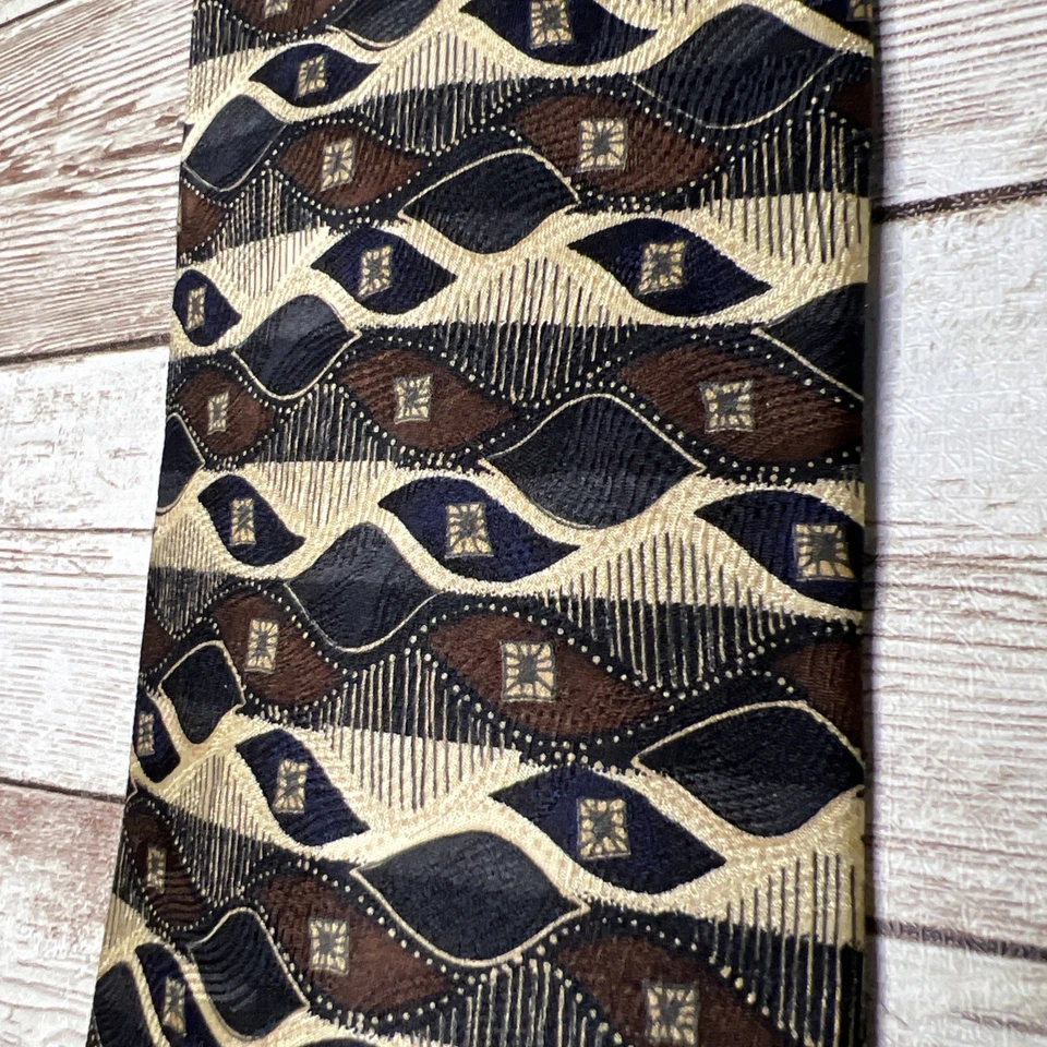 Men's Vintage Stanley Blacker Tie - 100% Silk Made in USA 58" x 4" EUC Necktie - Image 4 of 4