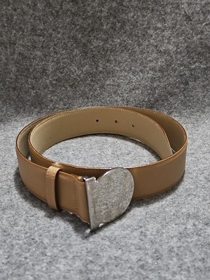 Salvatore Ferragamo Womens Belt. Authenticated. 36 Inches 1.5 Inches Wide. READ Sized Gancini belt - Women | Ferragamo main image 4