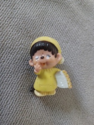 Sekiguchi Monchhichi 2'' Vintage 1979 PVC Character Figurine Yellow Bedtime