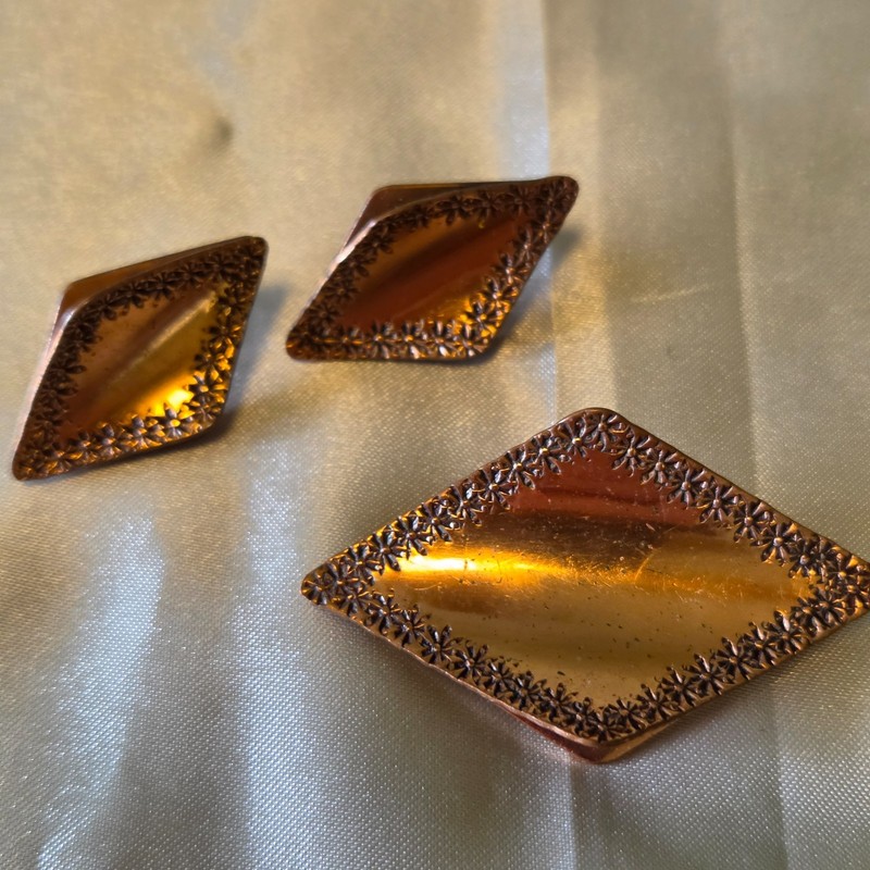 Vintage "Gret Barkin" copper Earrings and Brooch set signed