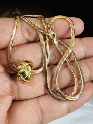 New 18K 750 Real Fine Saudi Gold Quilted Necklace 17.5”/18” Inch Long 9.2g 3.2mm - Picture 11 of 24