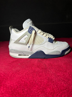Jordan 4 Midnight Navy