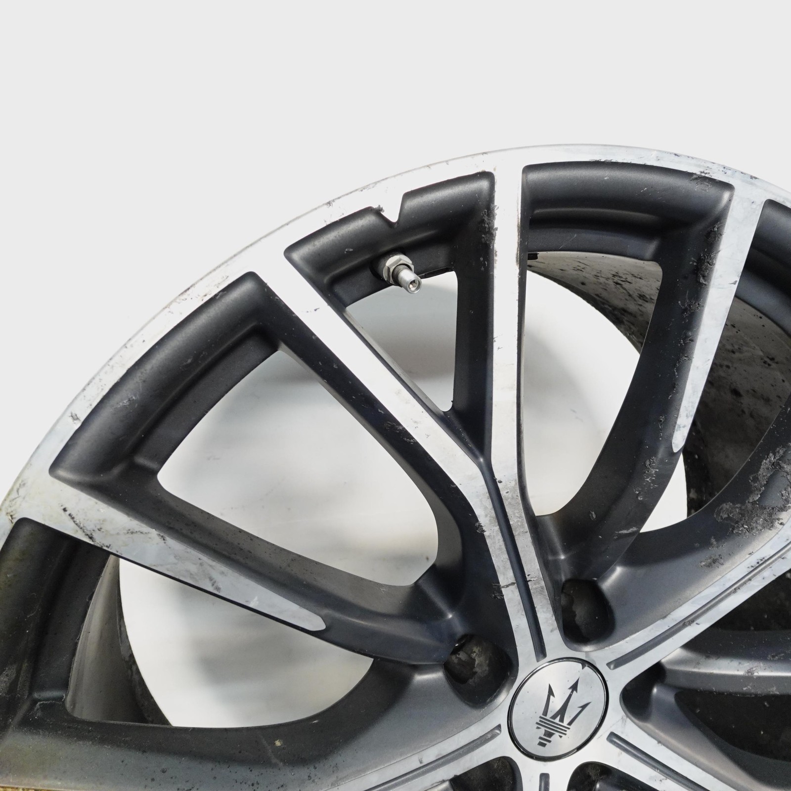 Maserati Grecale 2023-2026 FRONT Wheel P/N 670044700