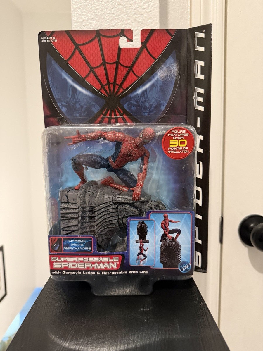 マーベル　モンスターの居る場所　ガーゴイル　スパイダーマン ToyBiz Spider-Man Super Poseable with Gargoyle Ledge Action Figure