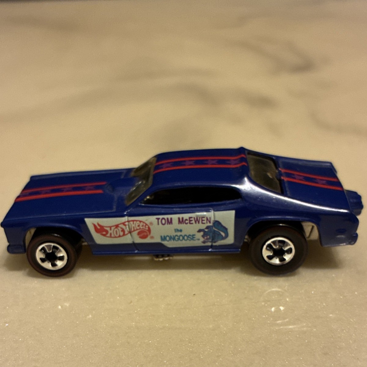 HOT WHEELS VINTAGE TOM MCEWEN THE MONGOOSE PLYMOUTH DUSTER FUNNY