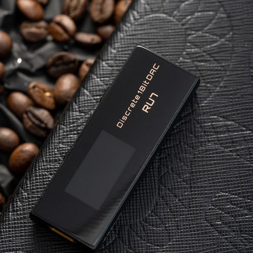 Cayin RU7 Full Balanced Resistor Networks Discrete 1-Bit DAC Dongle Amplifier - Picture 1 of 10