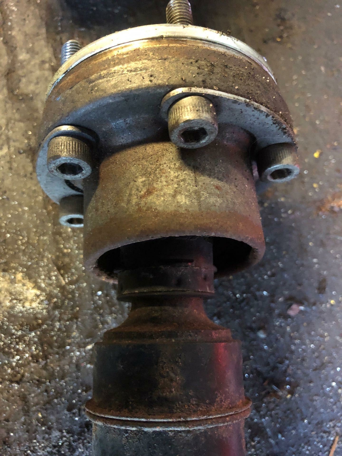 14 MASERATI Front Drive Shaft