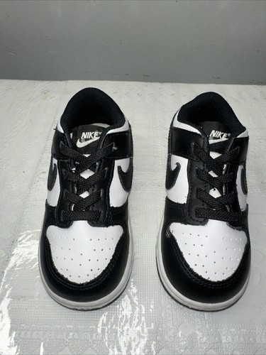 nike dunk low panda kids Size 8 C