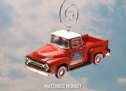 Vintage Style 1956 Ford F100 Pickup Truck Christmas Ornament 1/64 Adorno F-100 - Picture 1 of 11