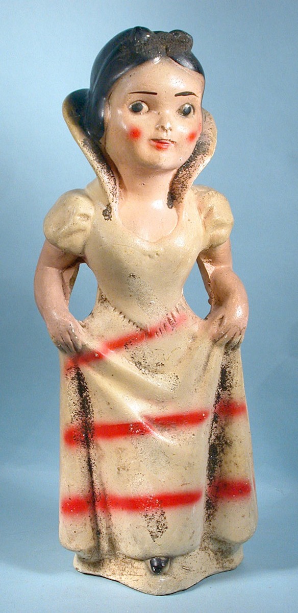 1940-50s Snow White Ceramic Carnival Figure Statue Chalkware