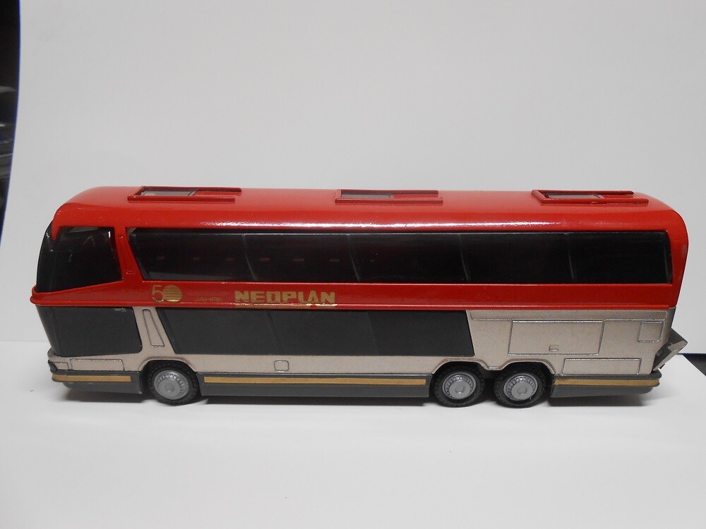 RARE NZG No.280 Neoplan Skyliner Coach Replica | eBay