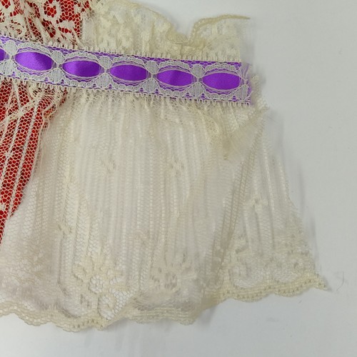 5.25" Ruffled Lace Trim Purple Statin Ribbon W Ecru 2 yds (Polyester) Floral Vtg - Picture 4 of 5