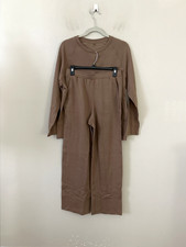 NIB! Starlux Airlines Unisex Sz M Long Sleeves Top & Pants Pajama Set Brown