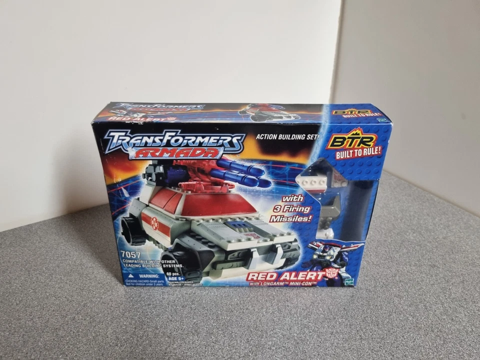 Hasbro Built To Rule Transformers Armada Red Alert With Longarm Mini Con Set  - Image 2 of 4