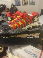 Mega Flex Sketchers The Invincible Pistonz Size 2