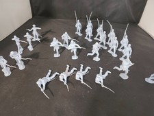 VTG MARX BLUE AND GRAY PLAYSET LOT OF 24 UNION SOLDIERS 54mm