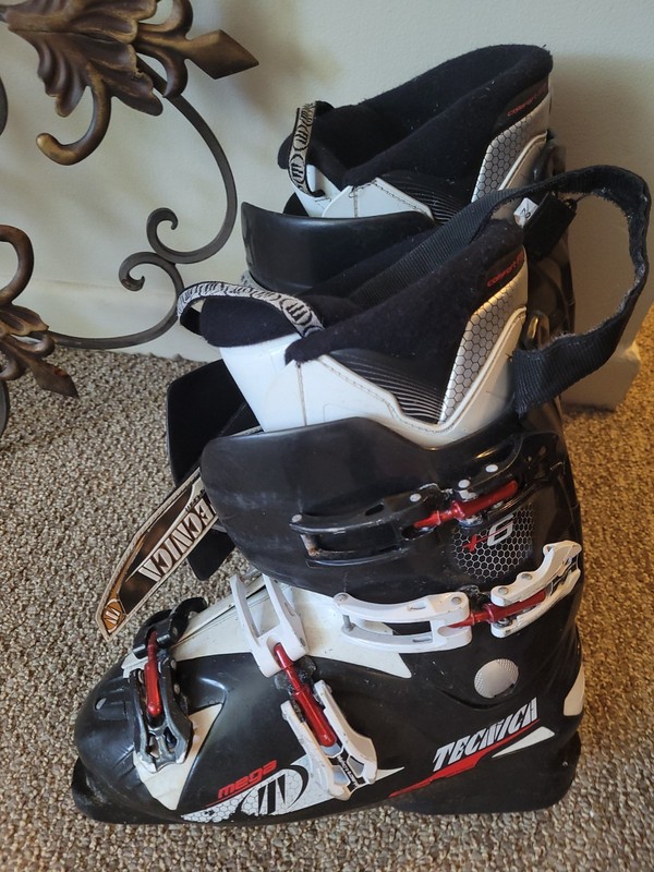 Technica 6 Snowboard Boots