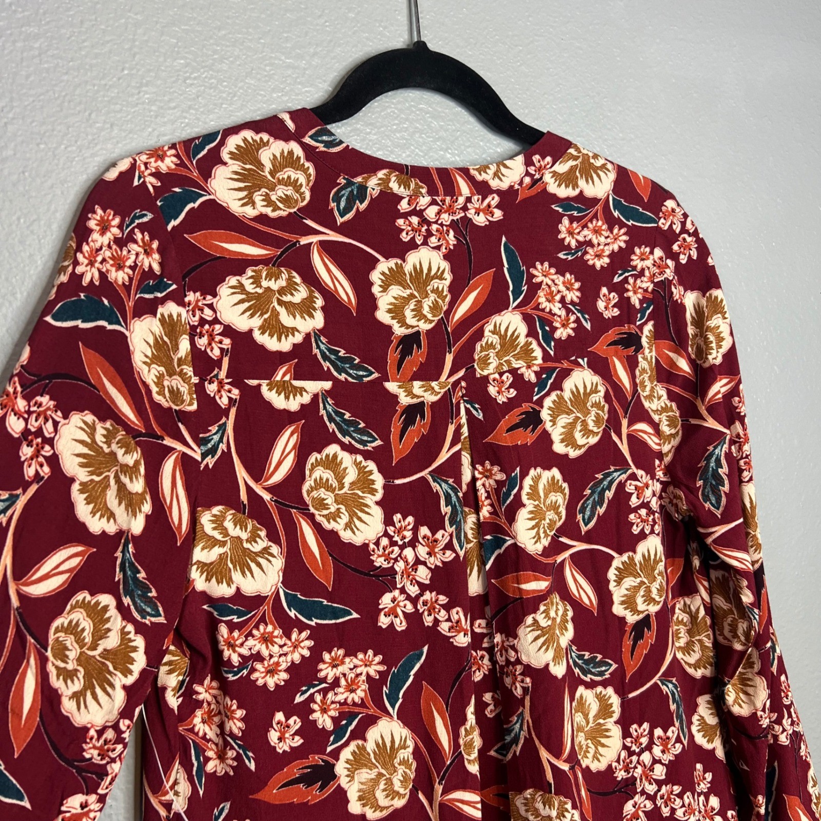 Daniel Rainn Tunic Top Womens Size S Burgundy Floral 3/4 Sleeve Lightweight NEW