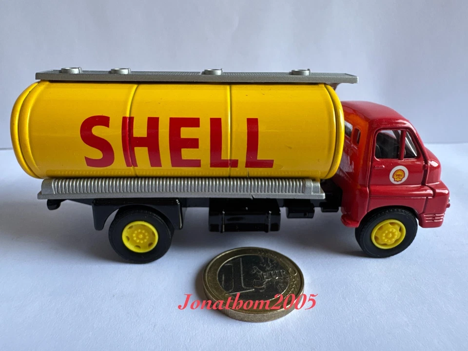 CORGI - BEDFORD S TYPE CITERNE TANKER SHELL 1959 au 1/64° - Photo 2/4