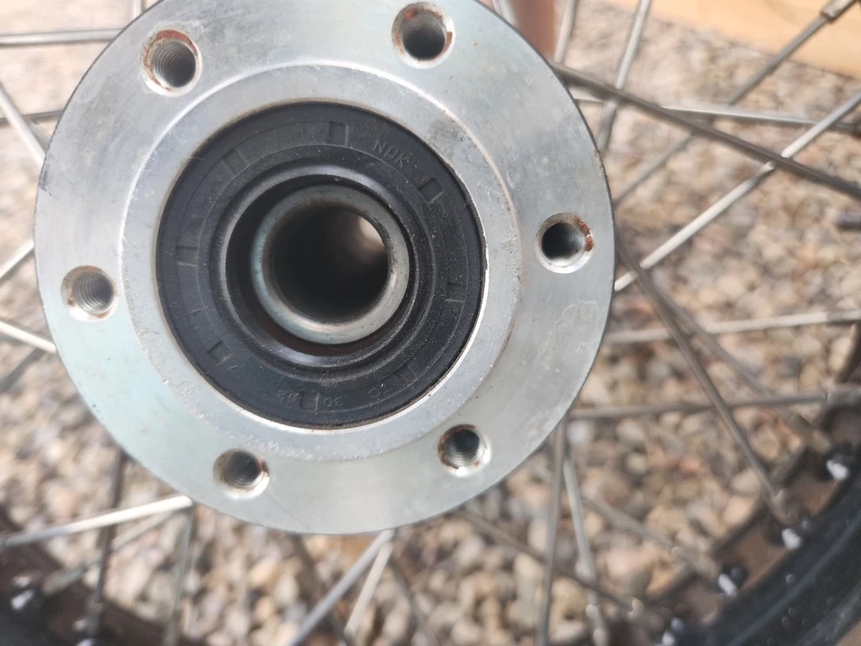 Llantas Victory High-Ball 16x3,5 llantas delanteras y traseras radiadas 2013 OEM Foto 3 de 4