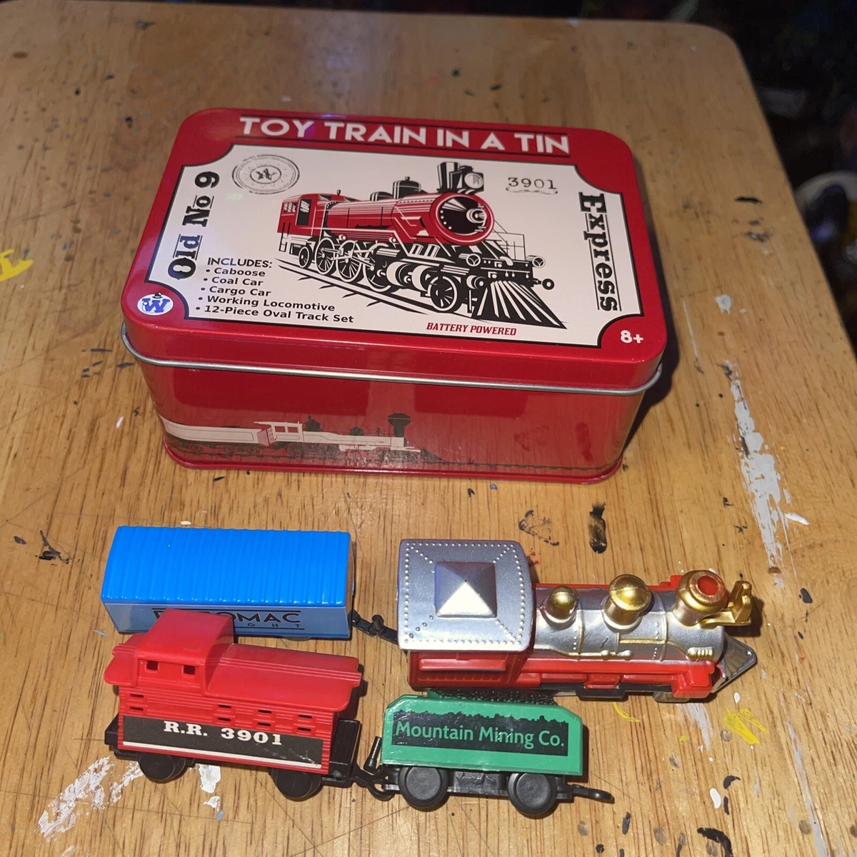 Westminster Toy Train in a Tin Old No 9 Express 3901 Battery Powered