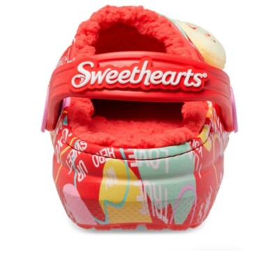 Crocs x Sweethearts Valentine Fur Lined Plush Red Size J5  display picture 1