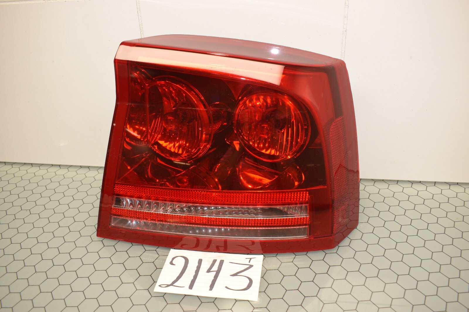 2006 2007 2008 Dodge Charger PASSENGER Side Tail Light Used Rear Lamp #2143-T 