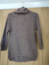 Brauner Strickpullover mit Kapuze Alter 7 Jahre Next