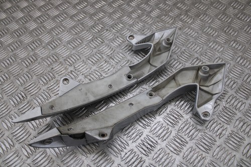 Aprilia Pegaso 650 Strada 2007 carenado superior soportes faros 2005 - 2010 - Imagen 7 de 7
