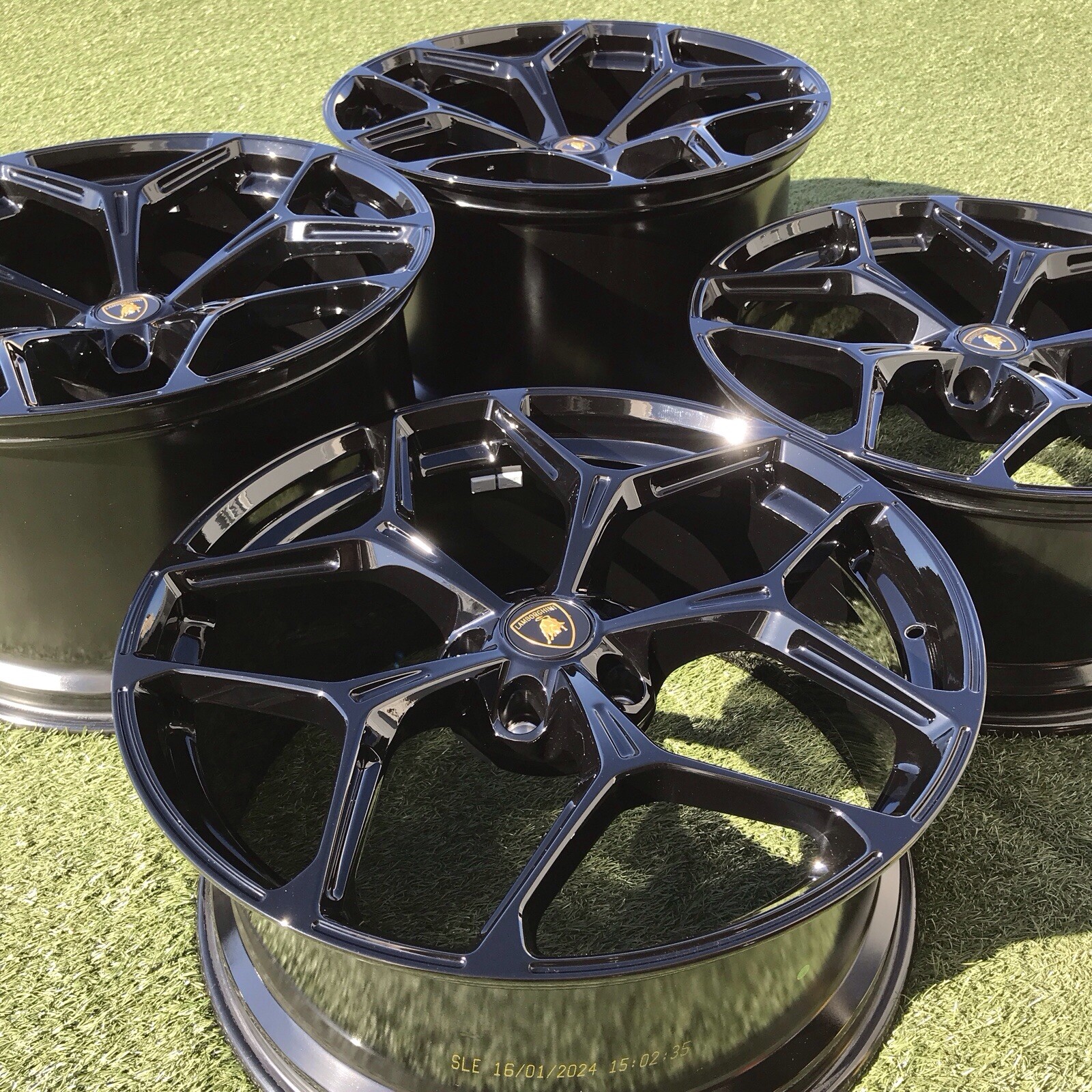 21 22 LAMBORGHINI REVUELTO RIMS OEM STOCK GENUINE RIMS WHEELS 2025 AVENTADOR