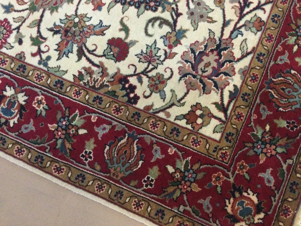 4’.” X 7’.9” Beige Red Traditional Floral All-Over Oriental Rug Hand Knotted - Image 4 of 4