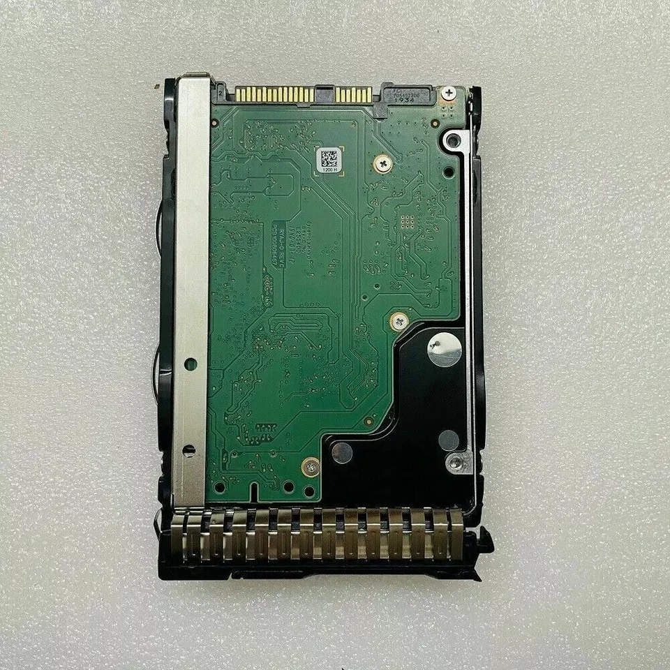 872737-001 872479-B21 HPE 1.2TB 10K 12G 2.5 SAS SC DS HDD - Image 2 of 3