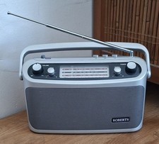 ROBERTS Classic 927 3 Band Portable Radio Tested & Working