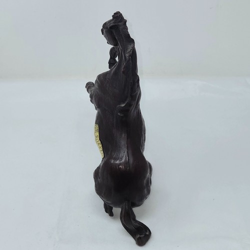 VINTAGE HARTLAND HORSE REARING MUSTANG WOODGRAIN FINISH LOOK MOLDED FIGURE 9" - Picture 7 of 9
