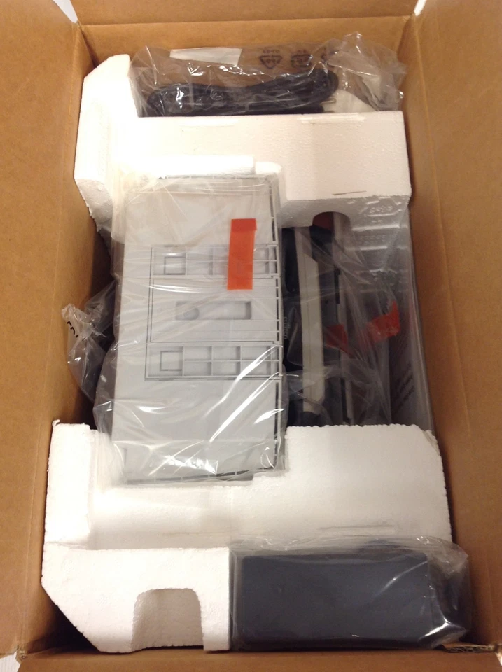 NEW Fujitsu Fi-6130Z Duplex Pass-Through Document Color Scanner w/ Ac Adapter - Image 3 of 4